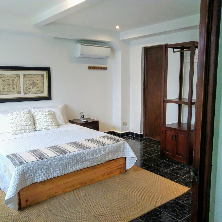 Cinco Hotel B&B Сан-Сальвадор Екстер'єр фото