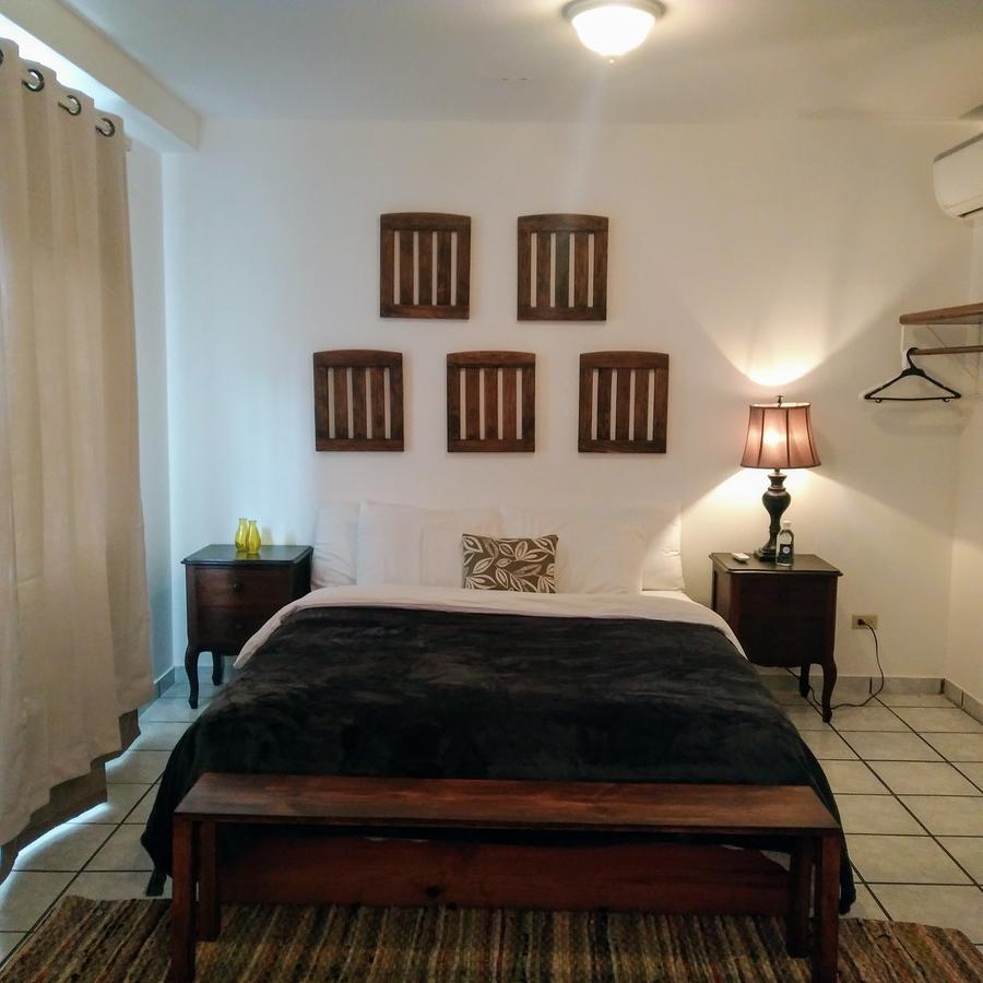 Cinco Hotel B&B Сан-Сальвадор Екстер'єр фото